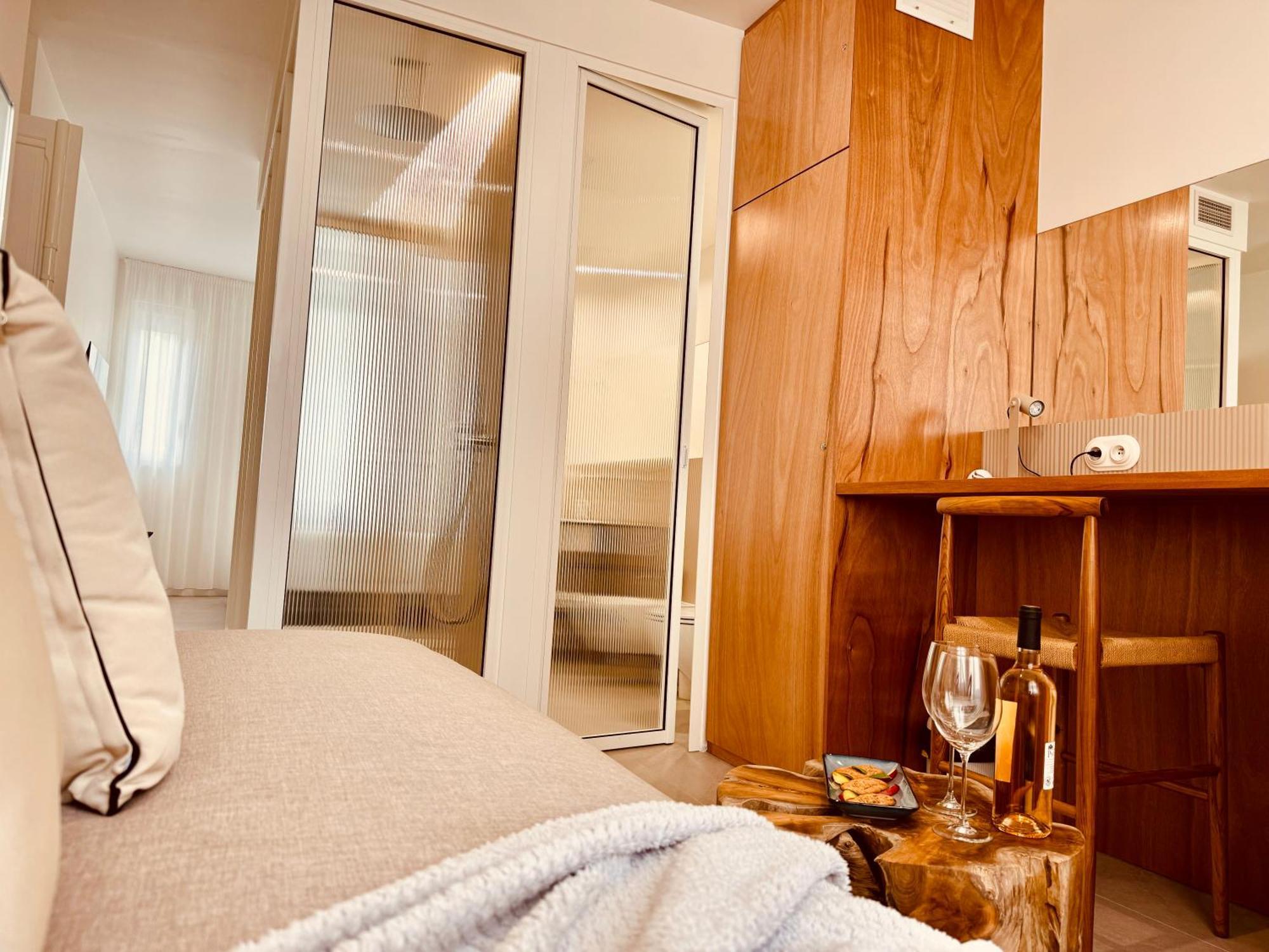 Maison Lyo Suite Luxe Канни Екстер'єр фото