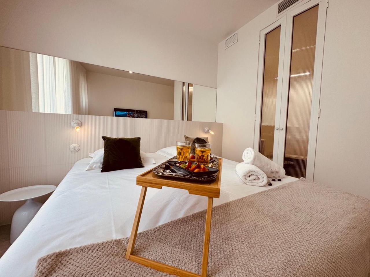 Maison Lyo Suite Luxe Канни Екстер'єр фото