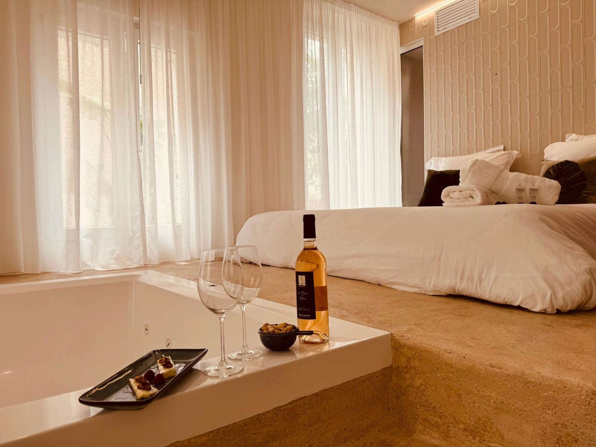 Maison Lyo Suite Luxe Канни Екстер'єр фото