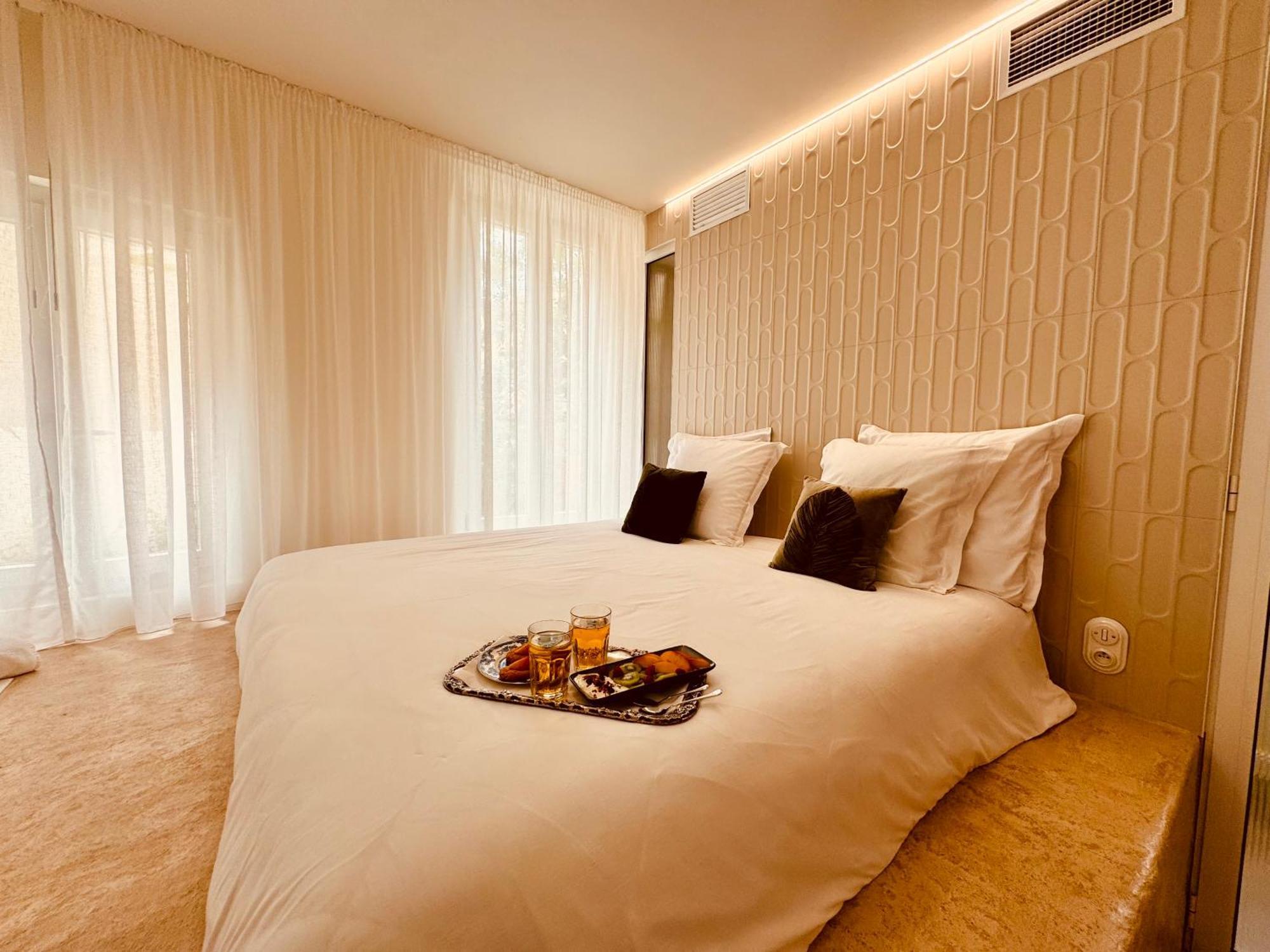 Maison Lyo Suite Luxe Канни Екстер'єр фото