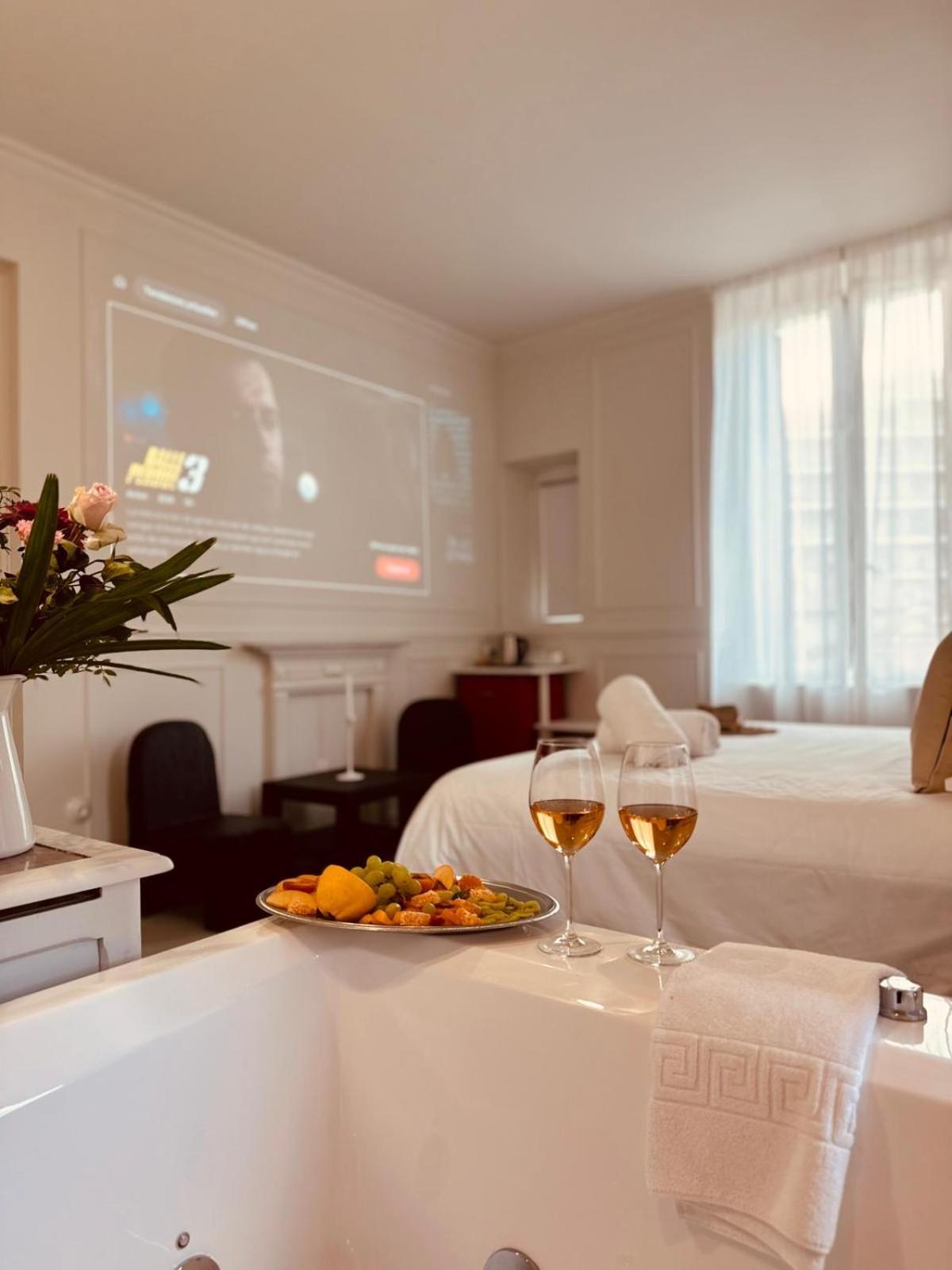Maison Lyo Suite Luxe Канни Екстер'єр фото